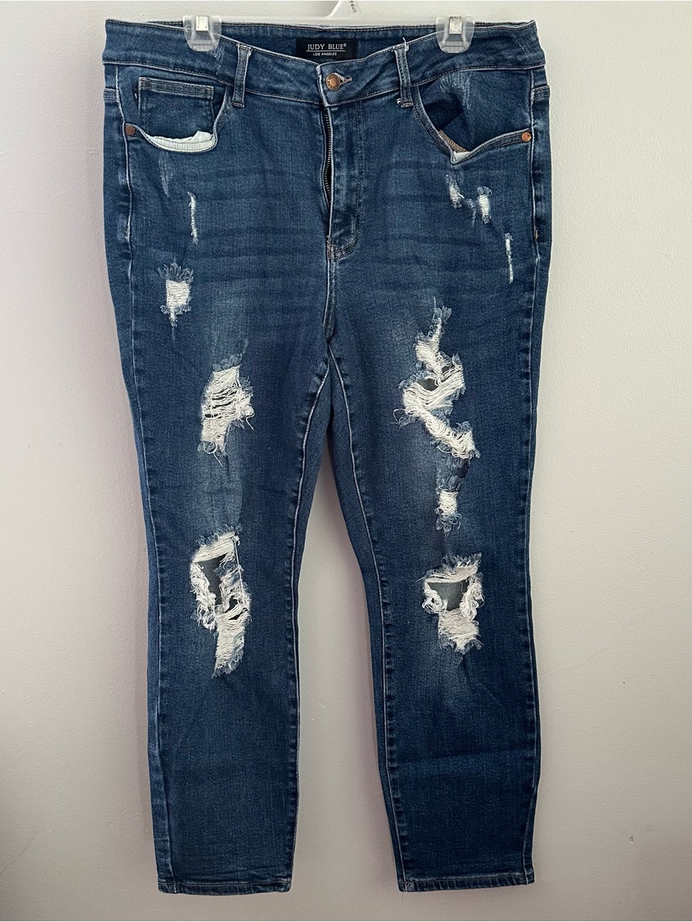 Judy Blue 18W Boyfriend fit distressed jeans